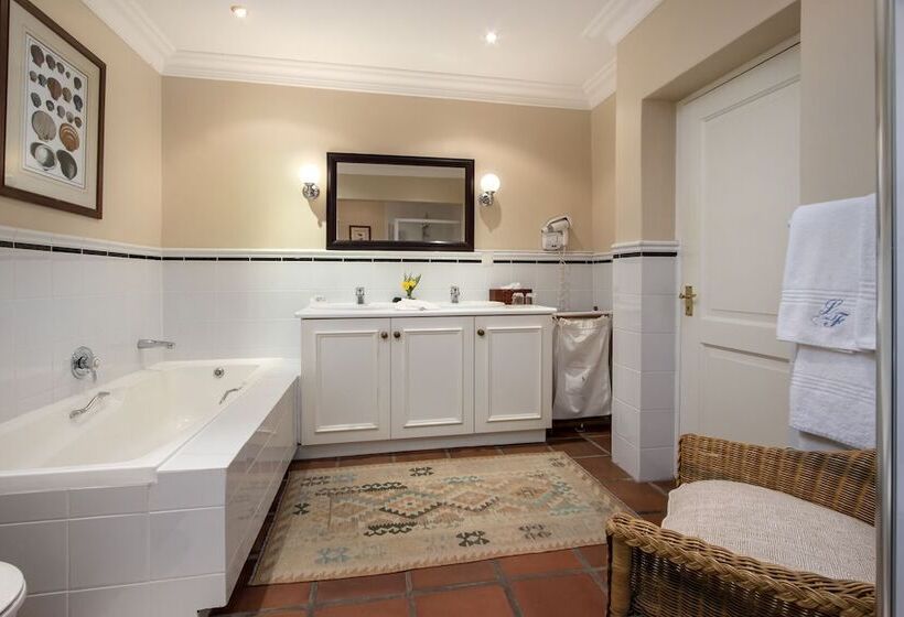Номер Стандарт Вид на Сад, La Fontaine Guest House Hermanus