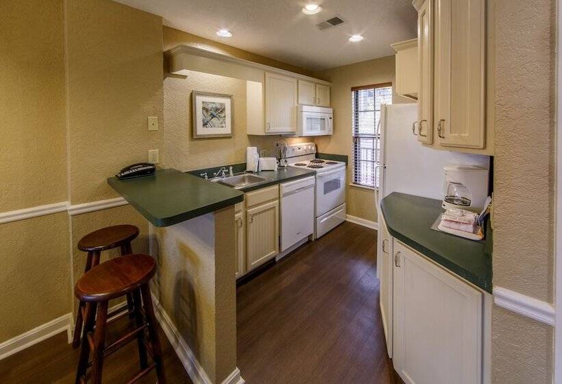 חדר סטנדרט, Holiday Inn Club Vacations Apple Mountain Resort At Clarkesville