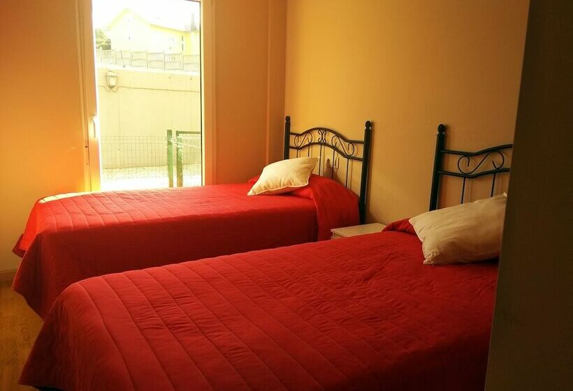 Апартаменты 2 Спальни, Alojamientos Playa De Las Catedrales 3000
