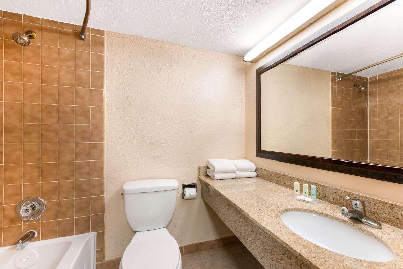 Студио Executive, D&a Center Apartments With Free Parking