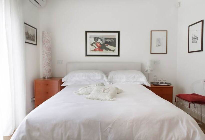 Номер Стандарт, B&b Triskeles
