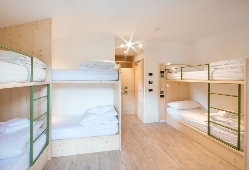 Cama em Quarto Compartilhado, Ostello Alpino