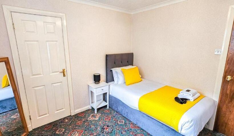 Номер Стандарт Индивидуальный, Mystayinn Abermar Guest House