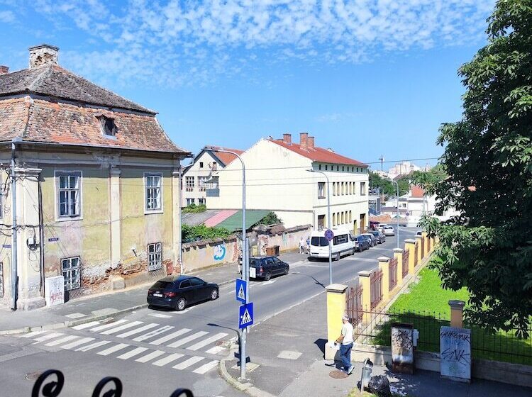 اتاق استاندارد, Pensiunea Buon Gusto Sibiu Motorcyle Friendly,city Center