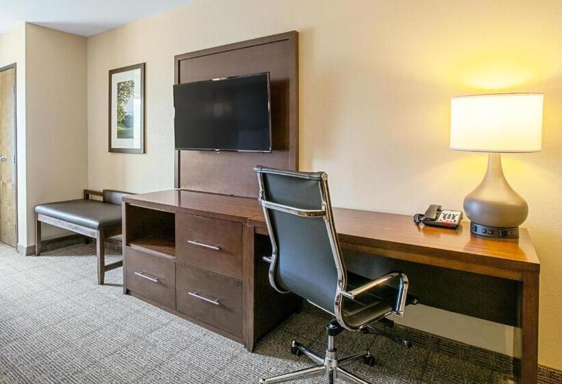 Люкс Повышенной Комфортности, Comfort Suites Fishkill Near Interstate 84