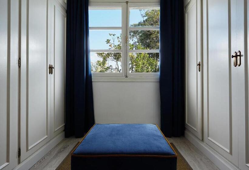 Номер Deluxe с Балконом, The Touch Puerto Banús