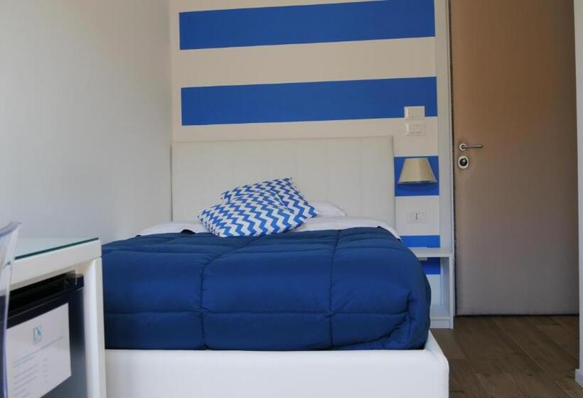 اتاق استاندارد یک نفره, Domus Nova