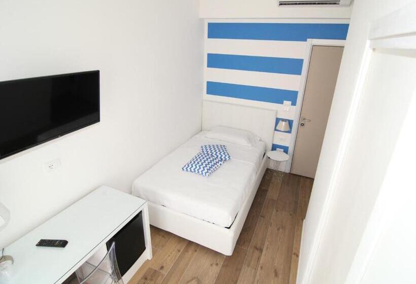 اتاق استاندارد یک نفره, Domus Nova