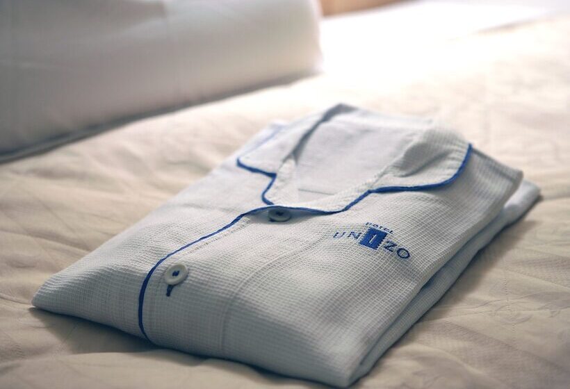 Номер Стандарт, Four Points Flex By Sheraton Osaka Shinsaibashi