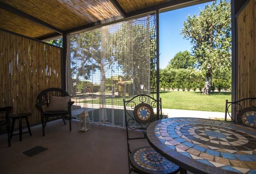 اتاق راحتی, Country Resort Le Due Ruote