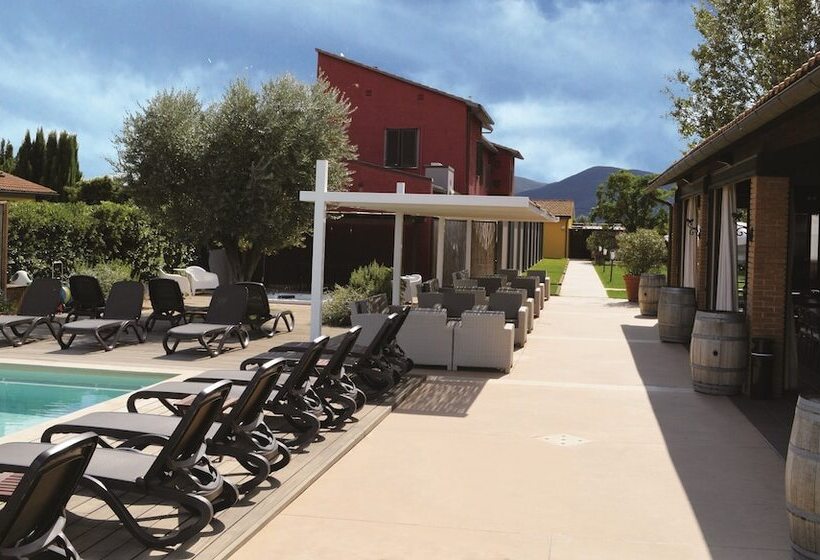 اتاق خانوادگی, Country Resort Le Due Ruote