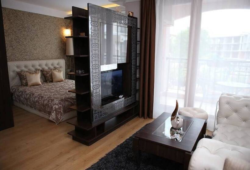 Студия Deluxe, Harmony Palace