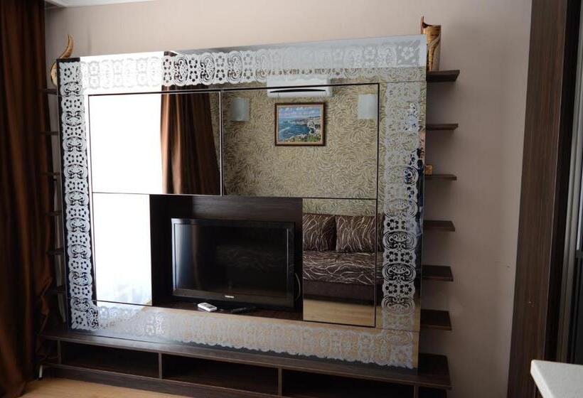 Студия Deluxe, Harmony Palace