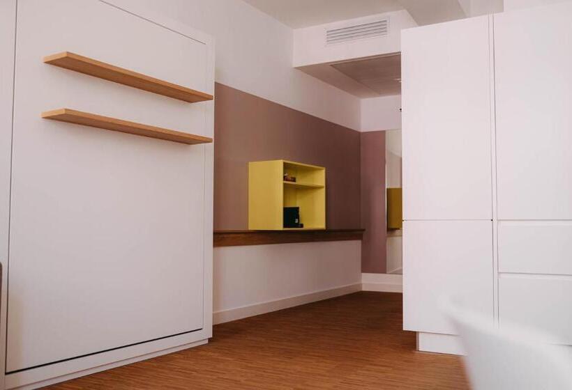 Apartamento 1 Dormitório, Maximilian