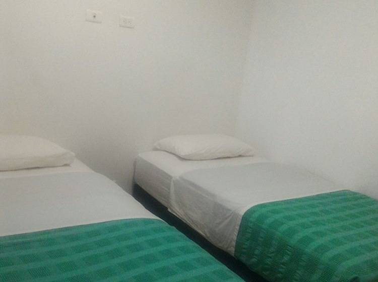 Quarto Estandar, Csi Medellín