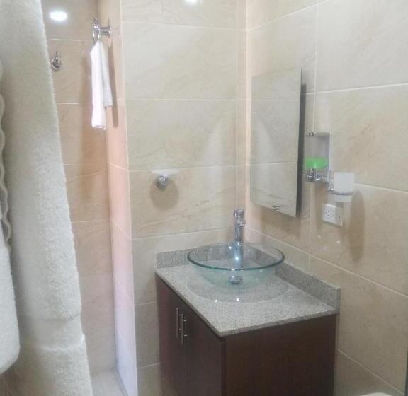 Quarto Familiar, Csi Medellín