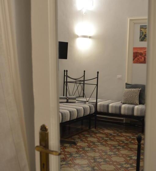 غرفة قياسية مزوَّدة بشُرفة, Bed, Book & Breakfast Landolina