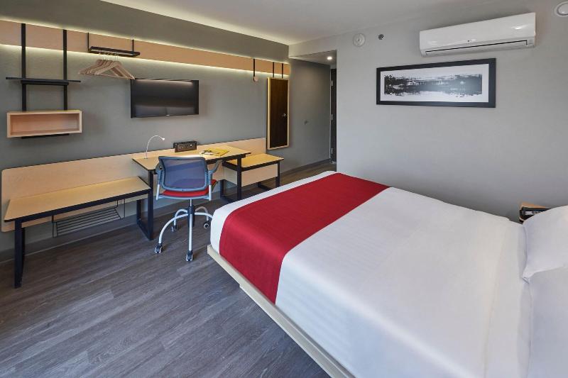 Suite King Size Bed, City Express By Marriott Ciudad De México Tlalnepantla