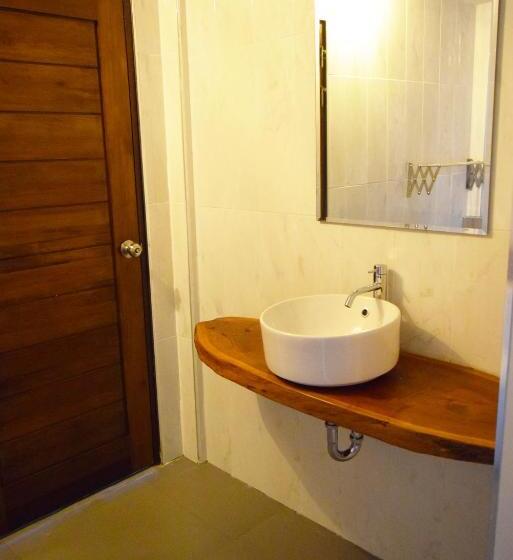 Семейный Номер Deluxe, Chareena Hill Beach Resort