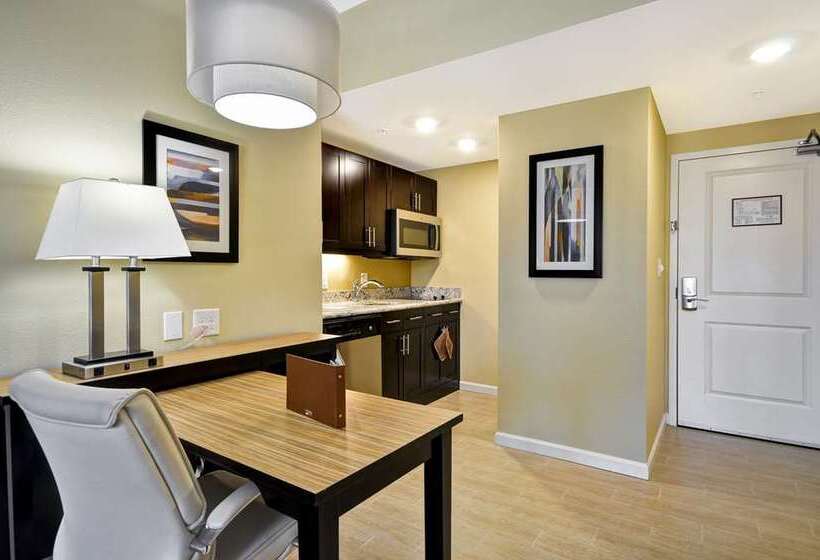سوییت, Home2 Suites By Hilton Chantilly Dulles Airport