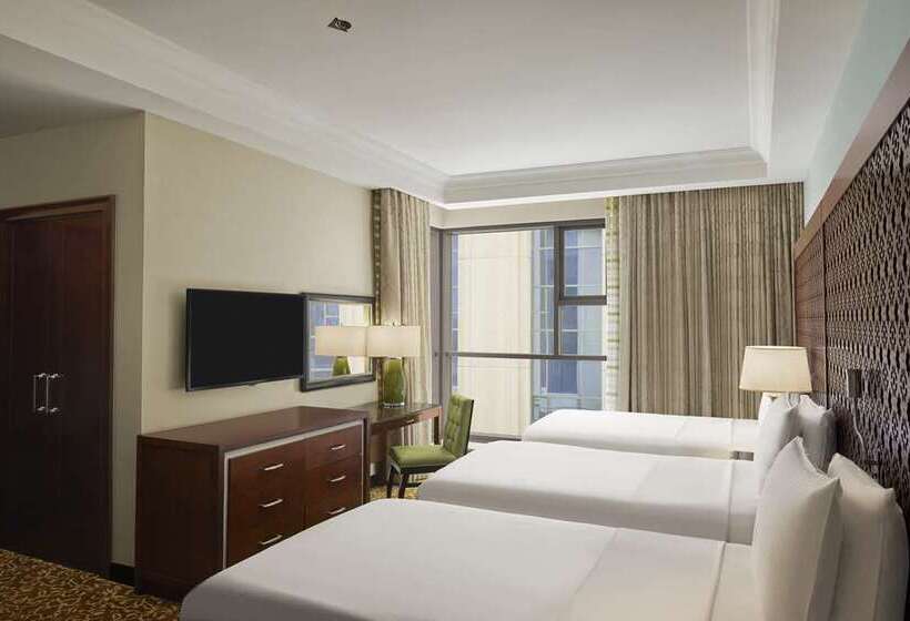 اتاق استاندارد سه نفره, Hilton Taipei Sinban