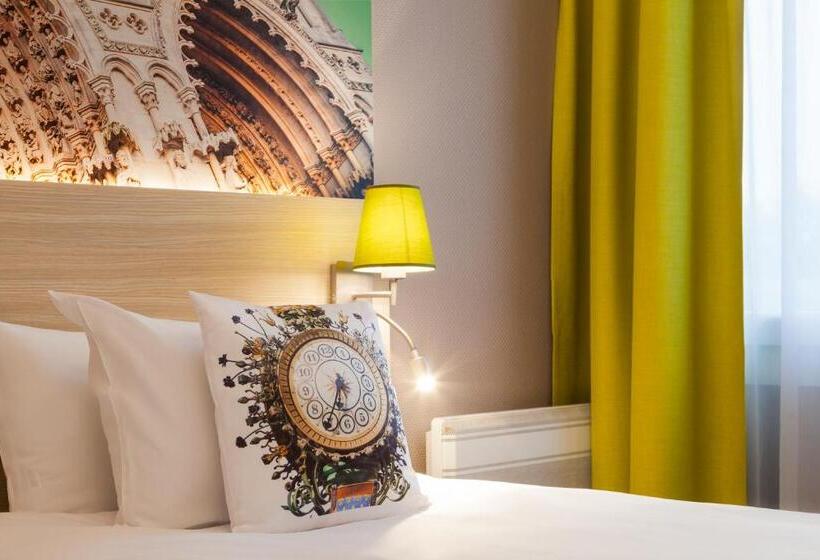 Номер Стандарт Трехместный, The Originals City, Tabl'Hôtel, Amiens