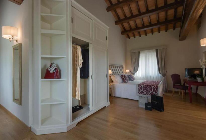 Люкс, Borgo La Chiaracia Resort & Spa