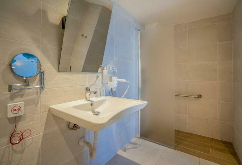 Quarto Estandar para Deficientes Físicos, Inner Hotel Rupit Adults Only