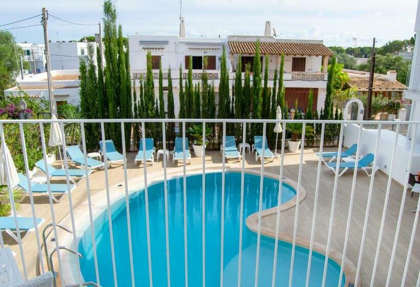 Номер Стандарт Вид на Бассейн, Inner Hotel Rupit Adults Only