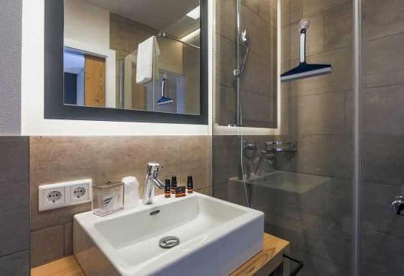 سوییت, Avenida Panorama Suites