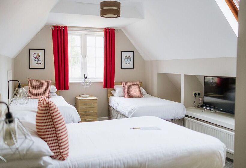 Семейный Номер, Red Mullions Guest House
