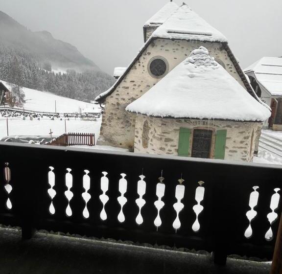 اتاق استاندارد, L Auberge De L Ours