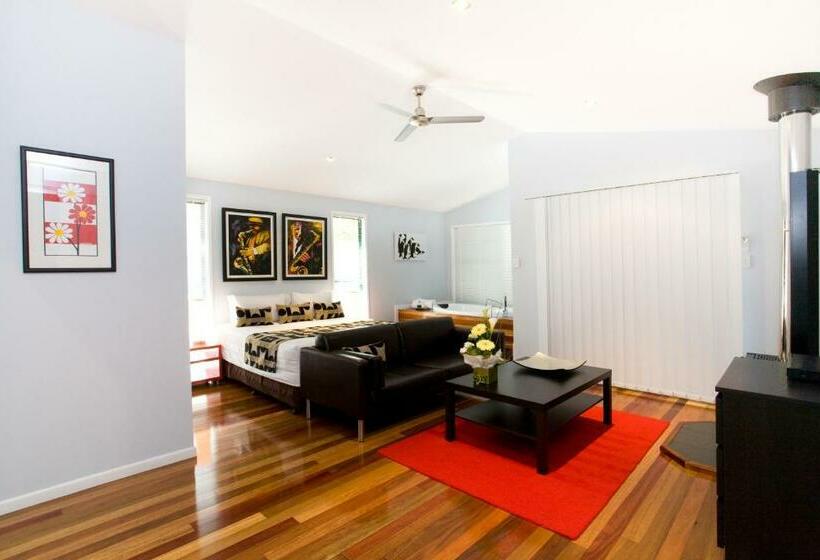 Номер Deluxe, Amore On Buderim Rainforest Cabins