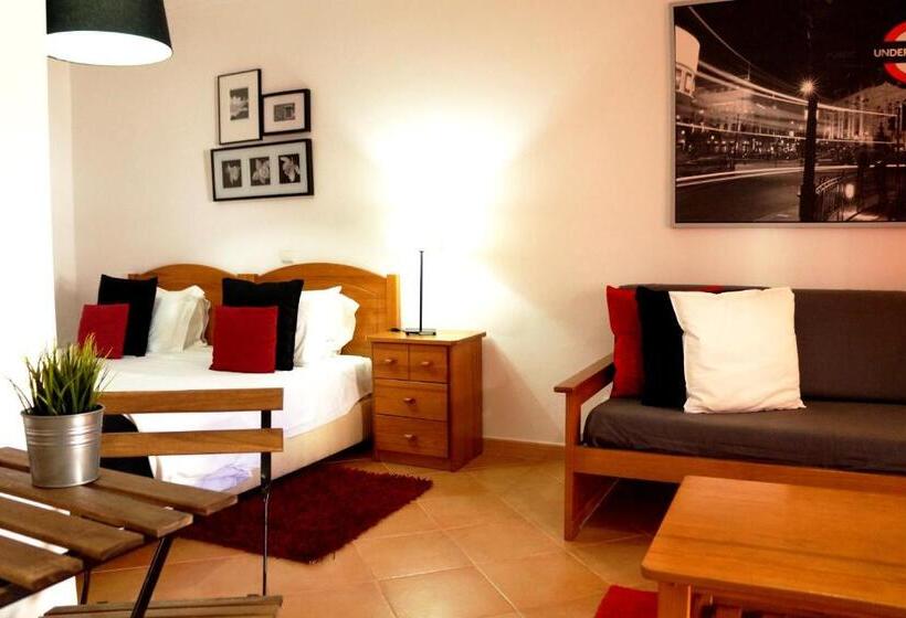 Студия Superior, Oasis Beach Apartments
