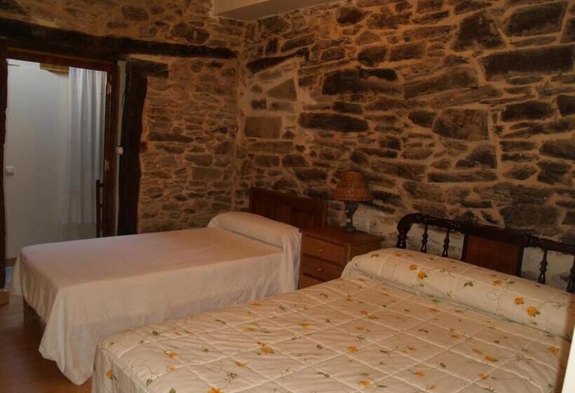 اتاق استاندارد, Hostal Tribal