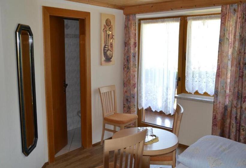 Номер Стандарт Трехместный, Haus Binder