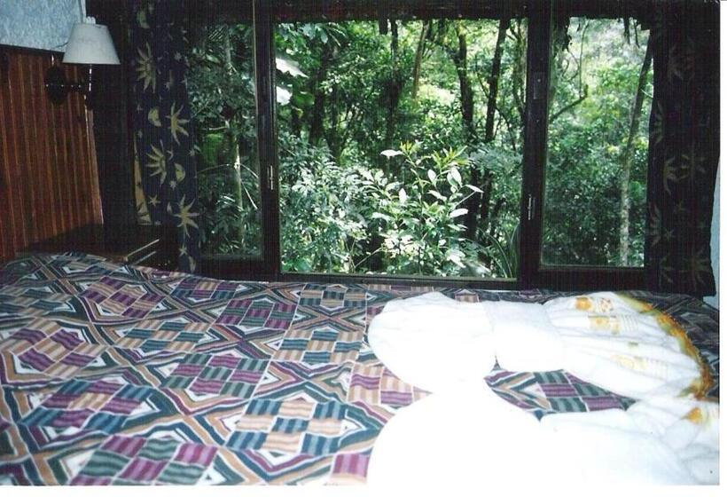 샬레, Spa E Hotel Fazenda Gaura Mandir