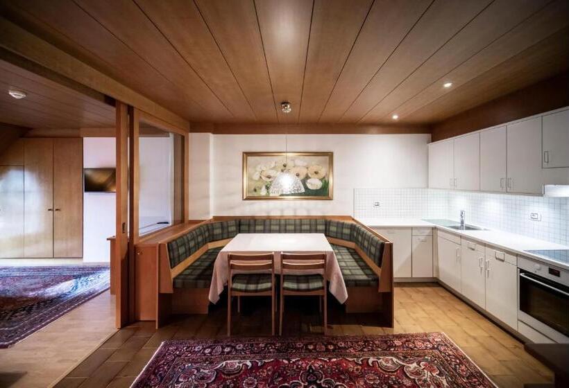 Апартаменты 1 Спальня с Видом, Residence Villa Stella