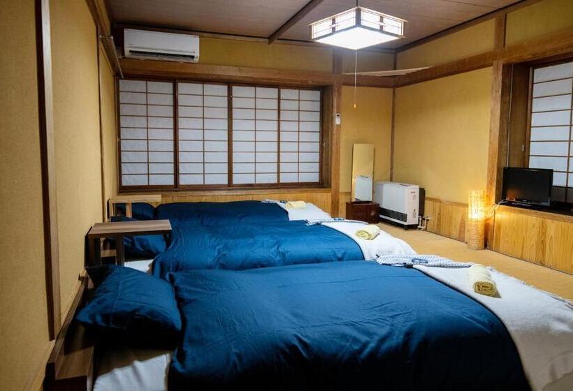 Номер Стандарт Трехместный, Toemu Nozawa Lodge