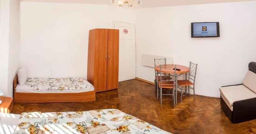 Номер Стандарт, Central Guesthouse Five Corners