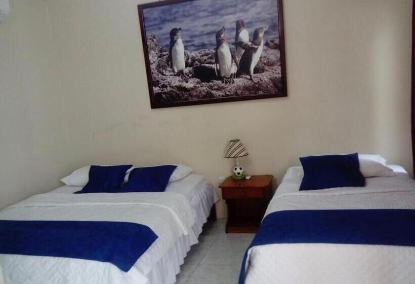 Номер Стандарт, Hostal Las Fragatas