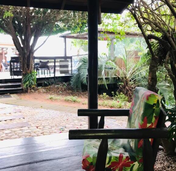 4인용 수피리어 룸, Pousada Aloha Beach House