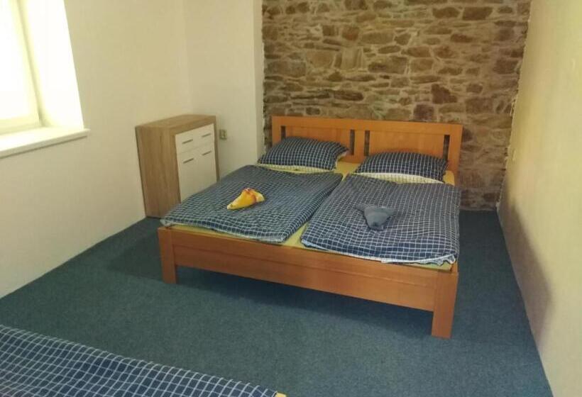 Appartamento 2 Camere da Letto, Hostinec Peterka