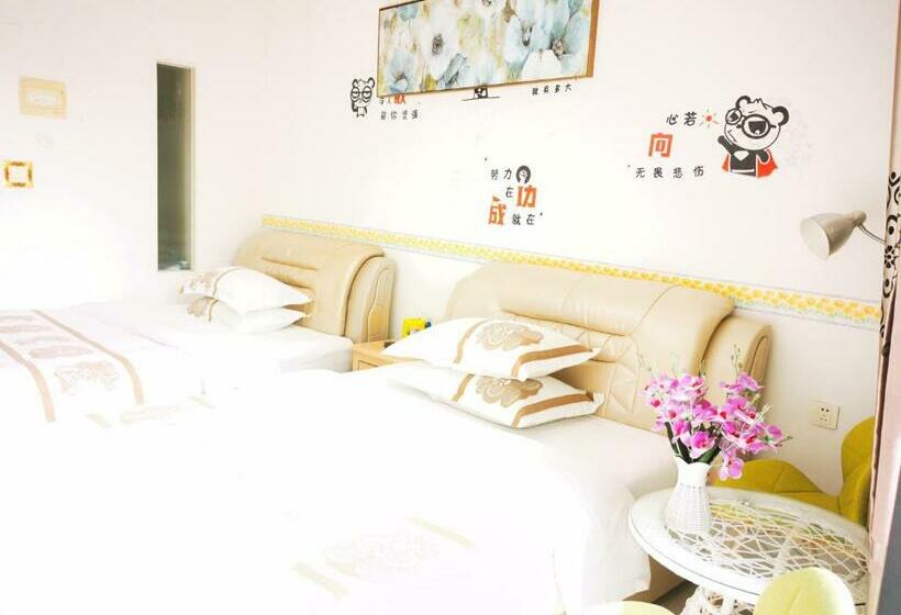 Номер Стандарт, Guangzhou Victory Apartment