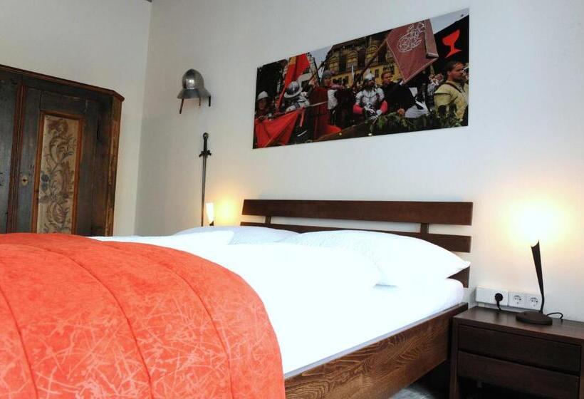 آپارتمان 1 خوابه, Pension Typisch Naumburg