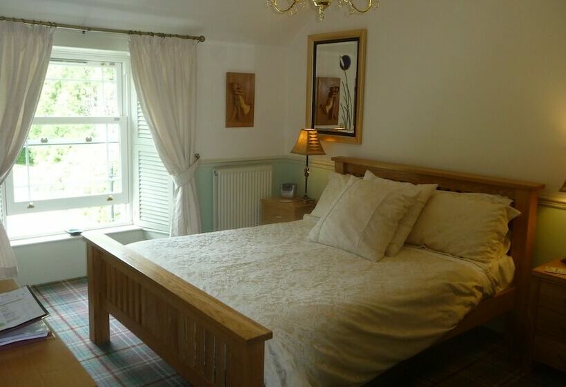 스탠다드 룸 더블 침대, Fludha Guest House
