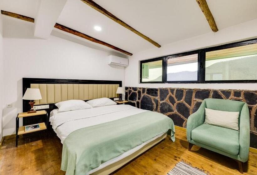Deluxe Room Mountain View, Isev Kvareli
