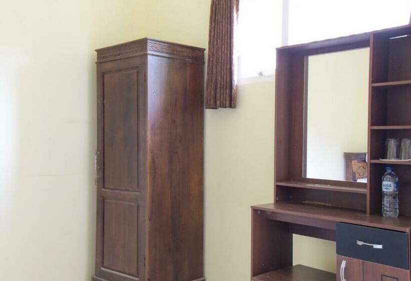 Номер Стандарт, Reddoorz Syariah Near Balai Kota Probolinggo 2