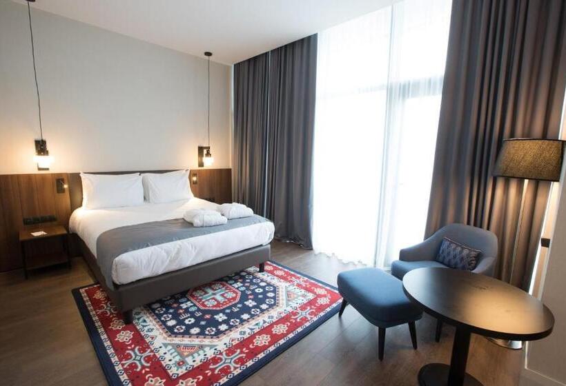 اتاق اجرایی, Holiday Inn Telavi, An Ihg