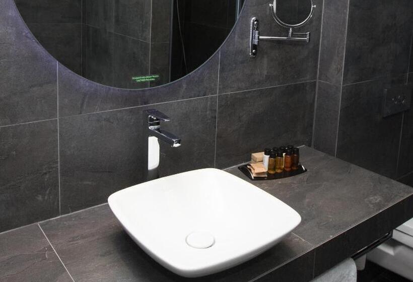 اتاق استاندارد, Holiday Inn Telavi, An Ihg